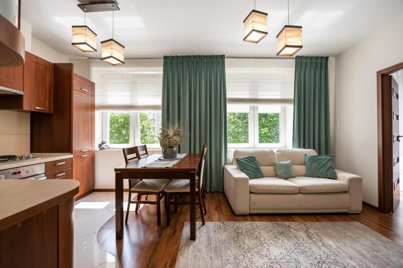 Ogrodowa Warm Wood Apartment Варшава Экстерьер фото