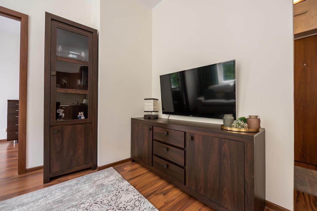 Ogrodowa Warm Wood Apartment Варшава Экстерьер фото